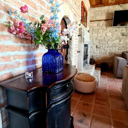 Bellavista Cavarna